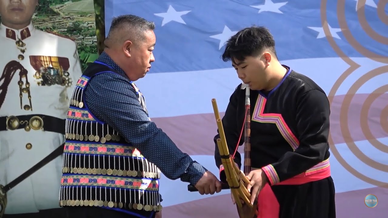 Hmong American Tshuab qeej tsiv teb tsaws chaw