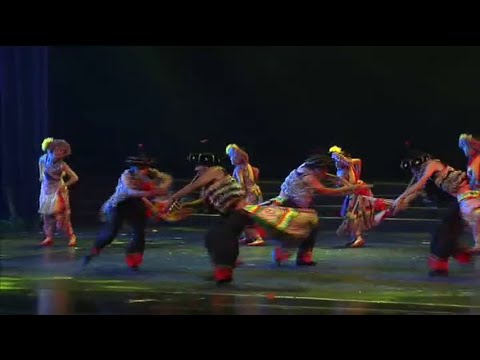 [Clip]: Hmong Dance “嘎蒙卡兜 Kameng Kadou” – Hmong Dance From  Dali, Yunnan Province