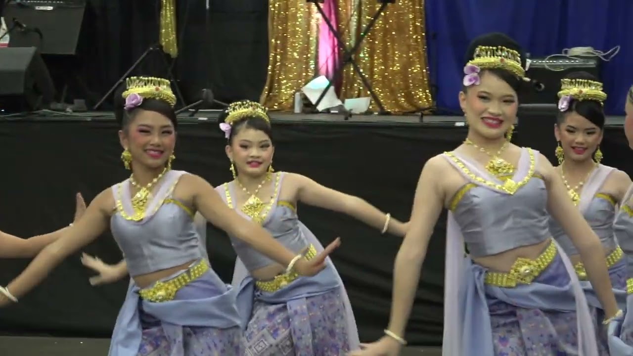 Stockton Hmong New Year 2025 26 Dance  Final round  Junior Group   Ntxhais Muaj Hmoo