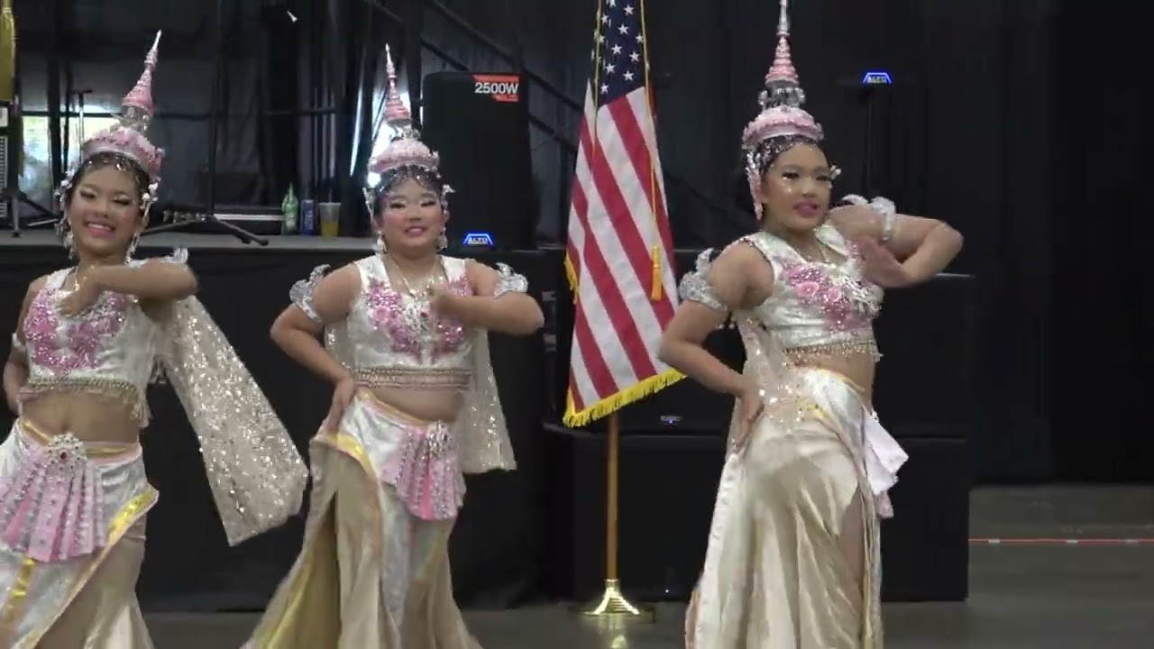 Stockton Hmong New Year 2025 26 Dance  Final round  Junior Group    Txuj  Ci Angles