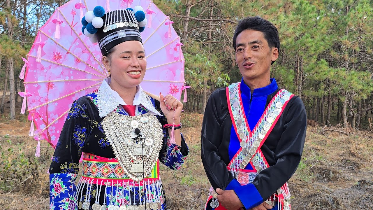 Kuam Lauj thiab Ntxawm Lis Kwv Txhiaj nkauj nraug tos koj ib leeg  xwb