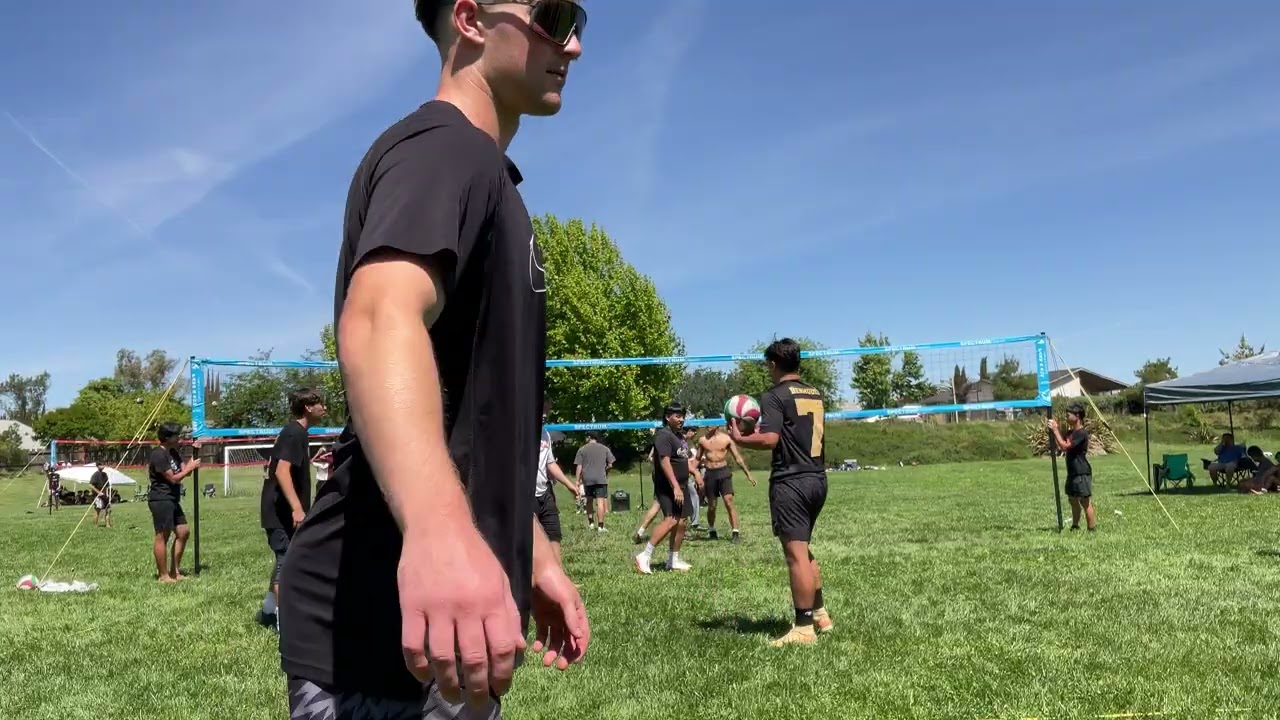 Group Play: Excel vs Godly set 1