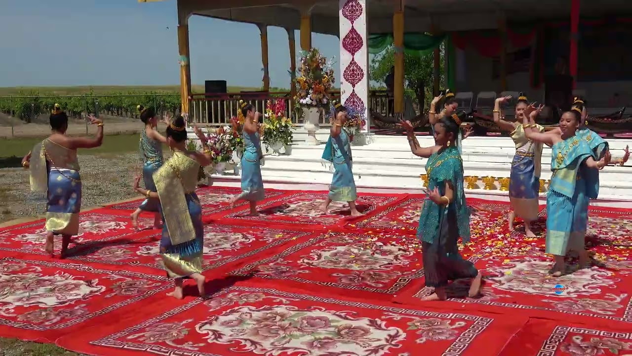 LAO NEW YEAR PERFORMANCE TRADITIONAL DANCING